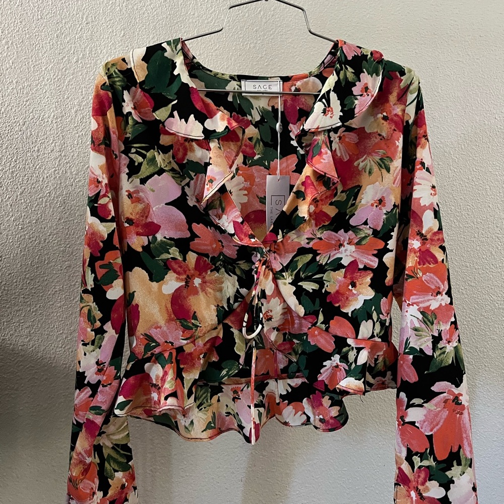 Never worn, tags still on!